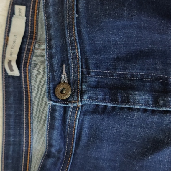Levi's Boot Cut Jeans - Picture 6 of 9